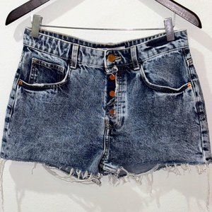 Zara Jean Shorts  Acid Wash Blue Button Fly Frayed Hem size 4